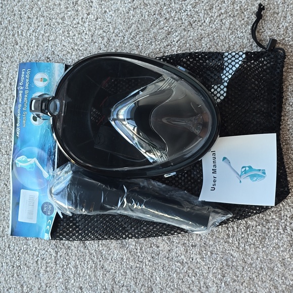 Full face snorkeling mask L/XL with camera mount - Picture 1 of 9
